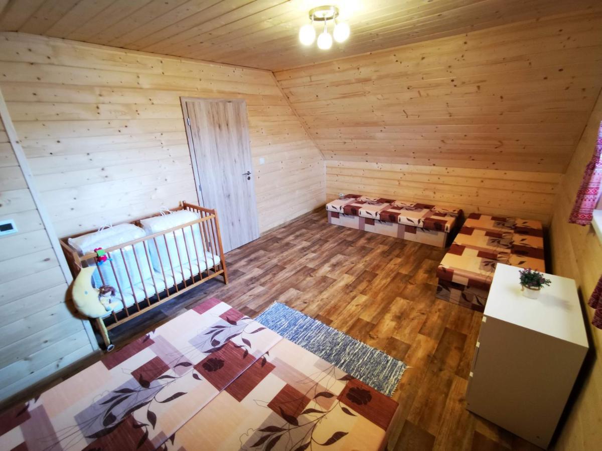Chata Baska Na Liptove S Vlastnym Dvorom Liptovský Mikuláš Exterior foto